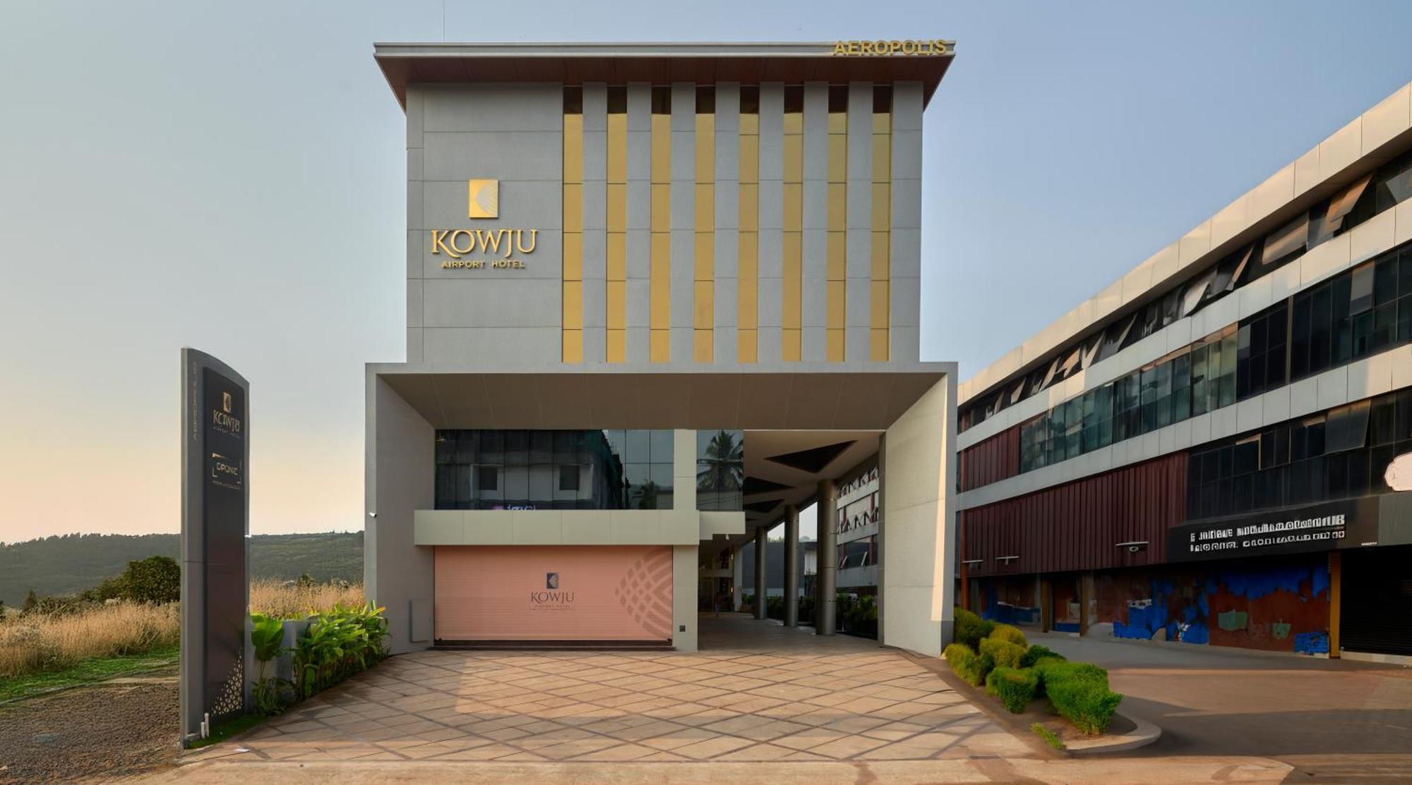 Kowju Airport Hotel Calicut Kondotty Ngoại thất bức ảnh